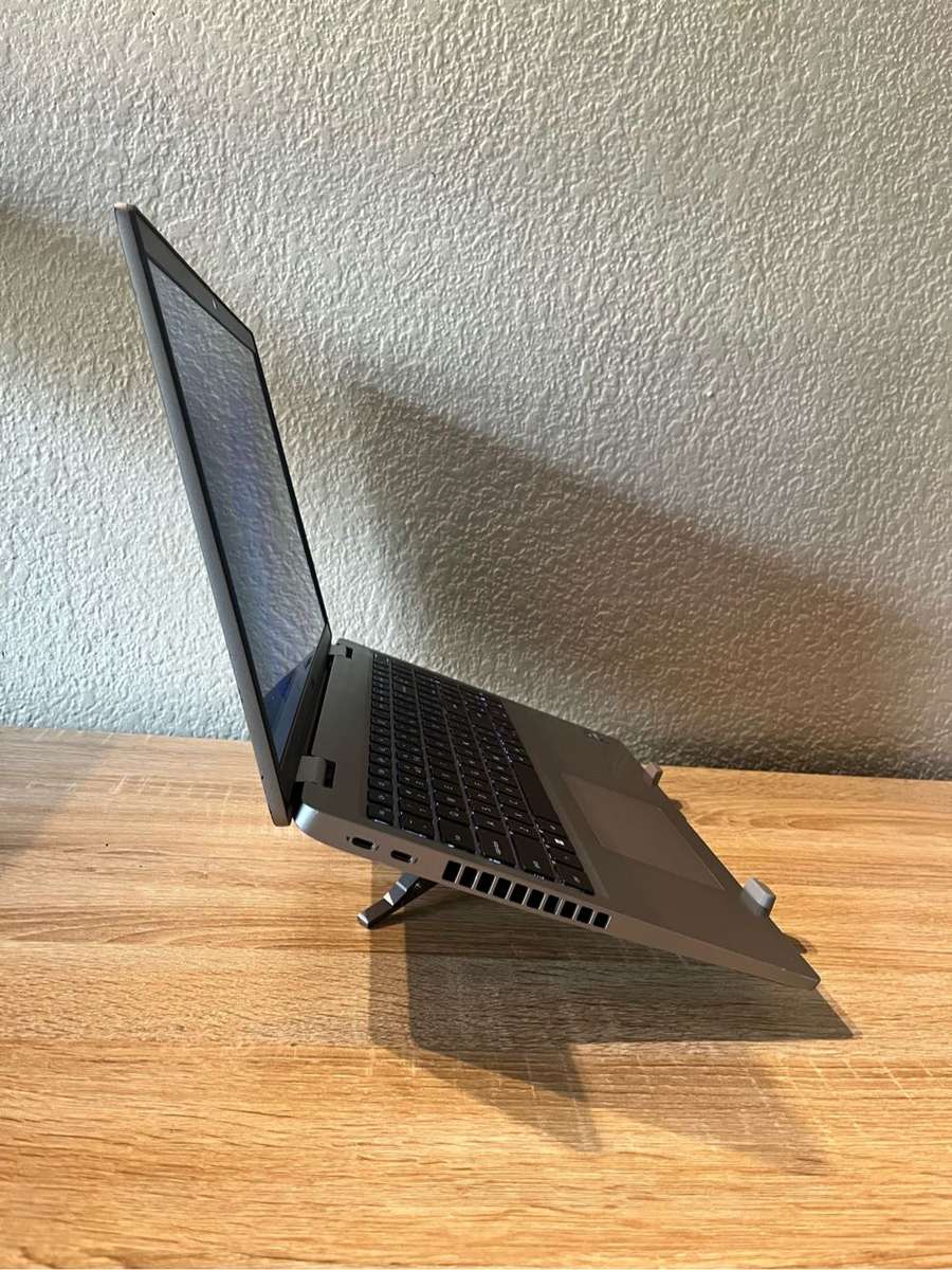 Dell Latitude  5520 Core i7 11th Gen
