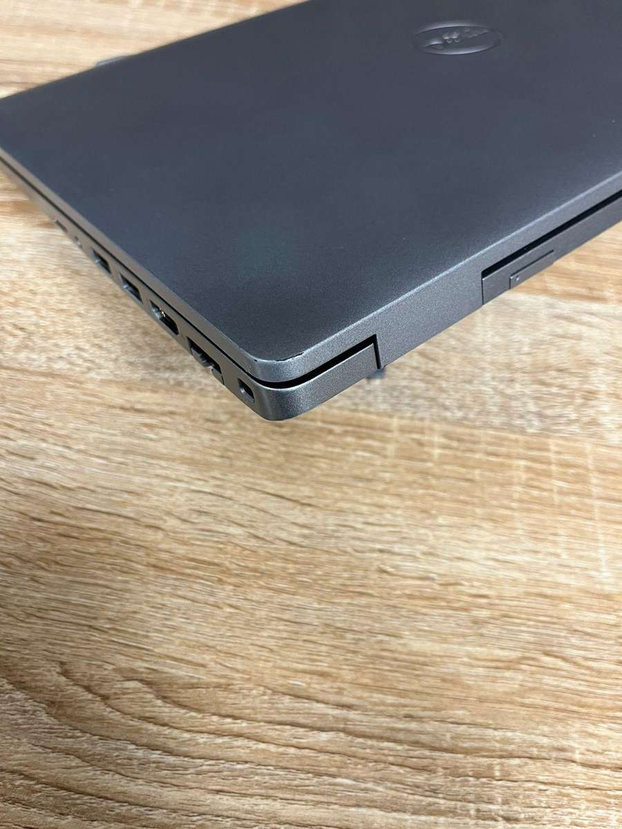 Dell Latitude 5520 Core i7 11th Gen