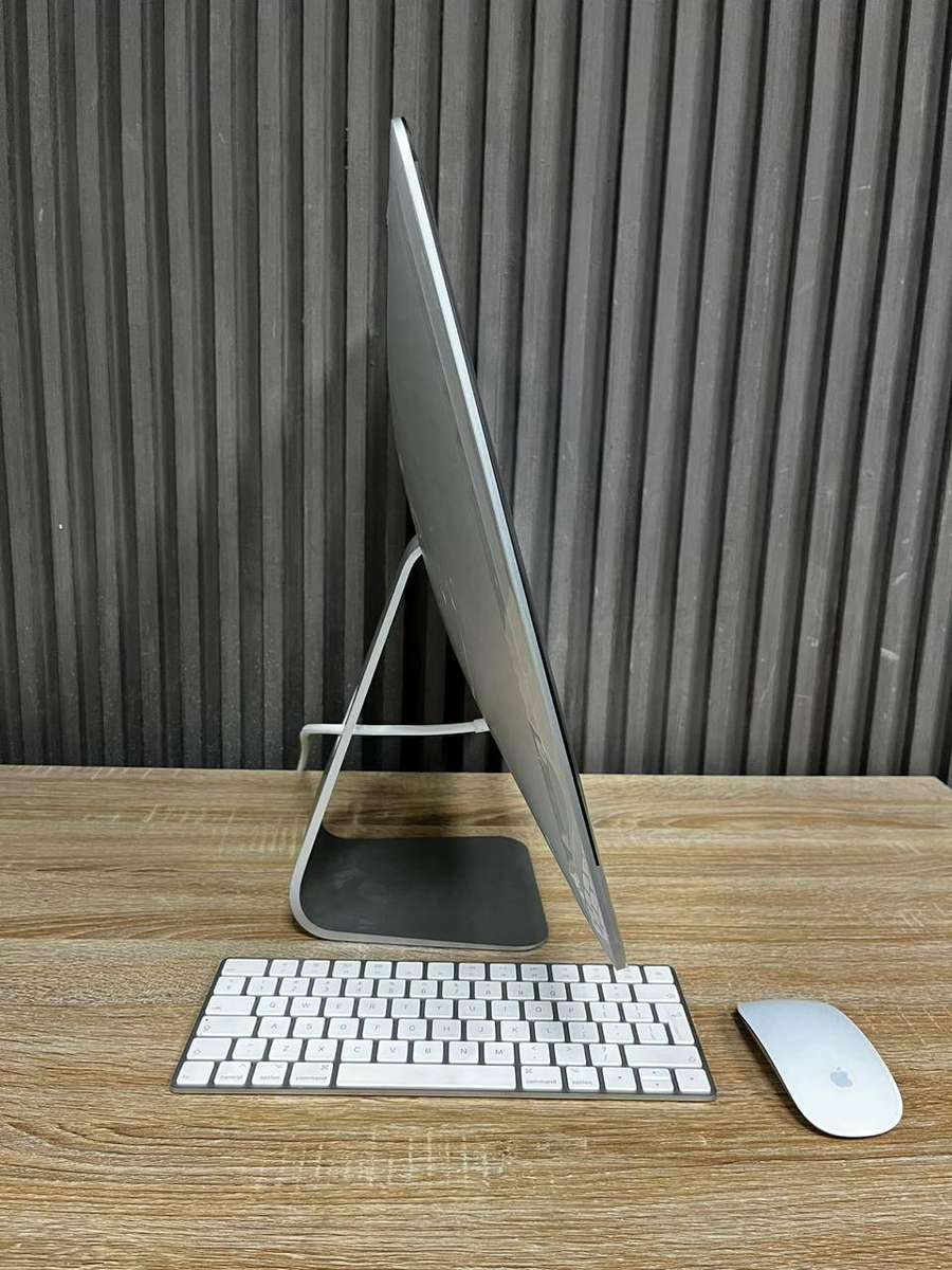 iMac 21-inch Core i5 2017 Model
