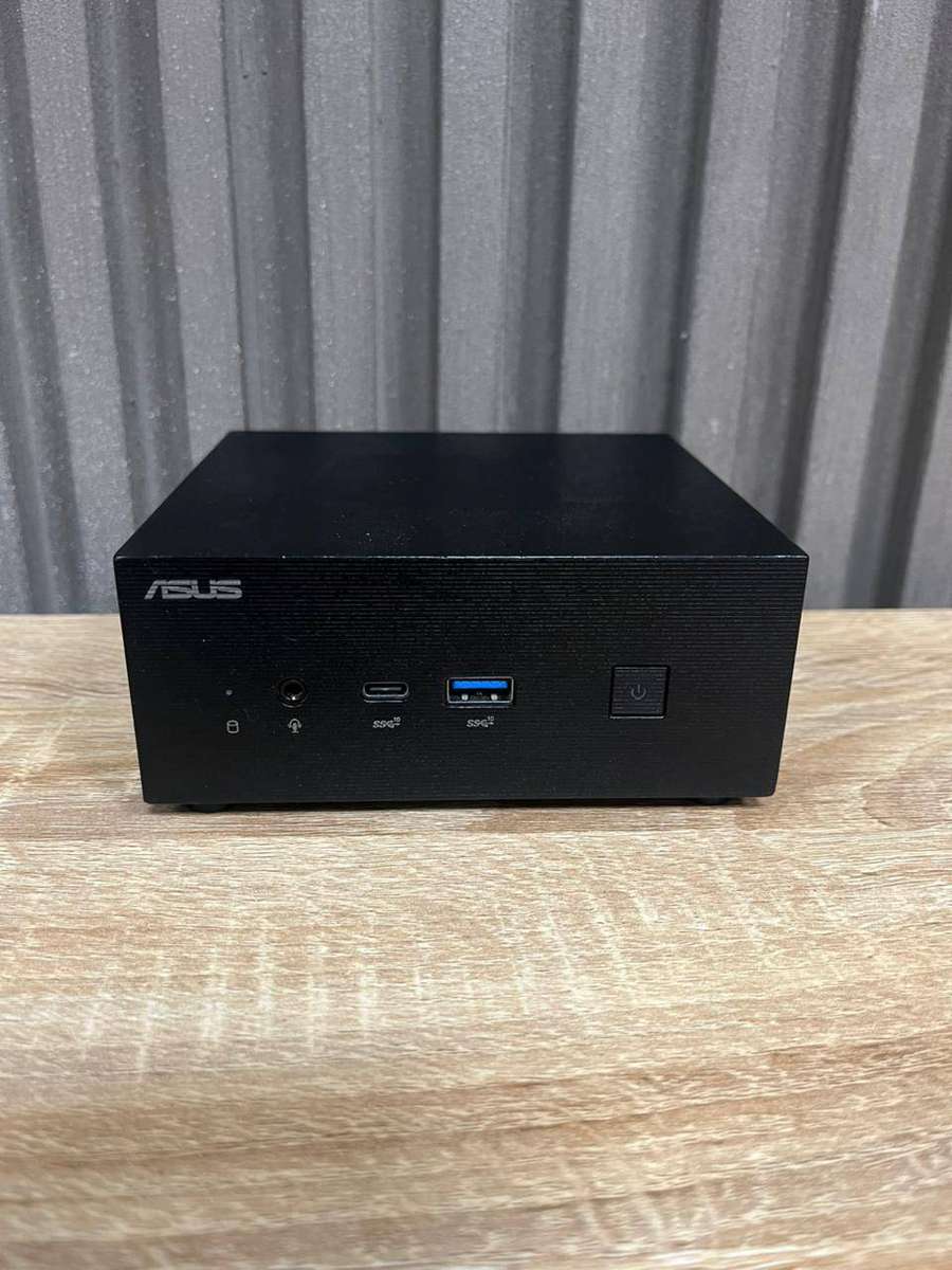 Asus PN63-S1 mini PC Intel Core i5 11th Gen 16GB RAM 1TB SSD HDMI DisplayPort