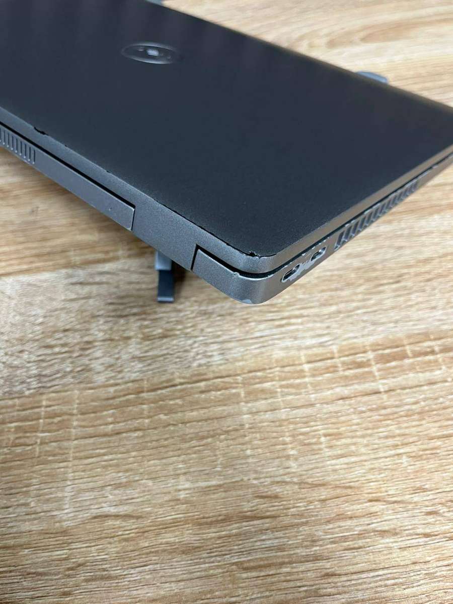 Dell Latitude 5420 Laptop with Intel Core i7 11th Gen, 16GB RAM, 256GB SSD