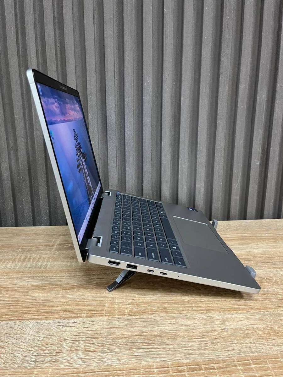 Dell Pro 14 Plus PB14250 Ultra 7 Laptop