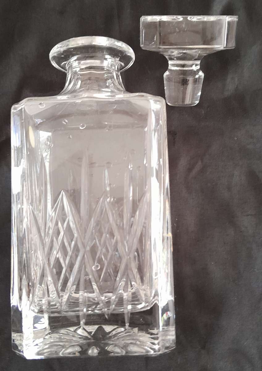 Vitria Handcut Lead Crystal decanter