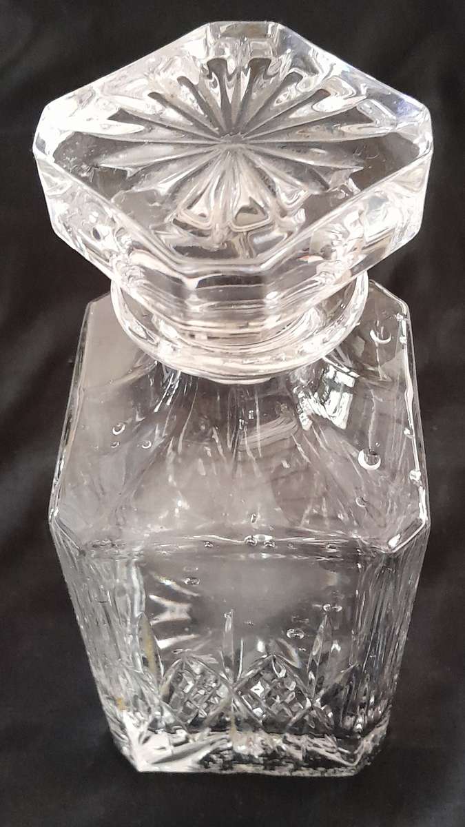 Vitria Handcut Lead Crystal decanter