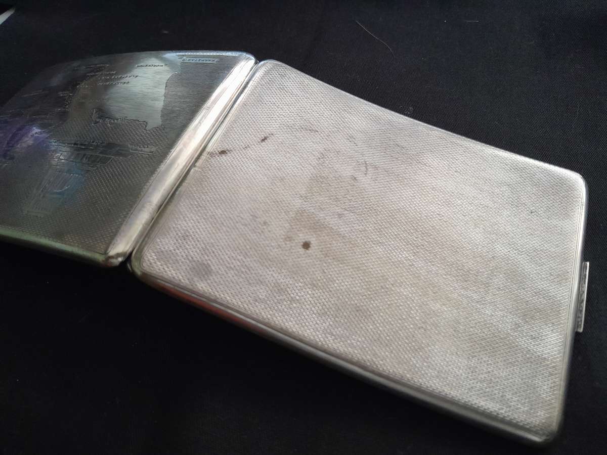 Voortrekker momument and Voortrekker map silver cigarette case