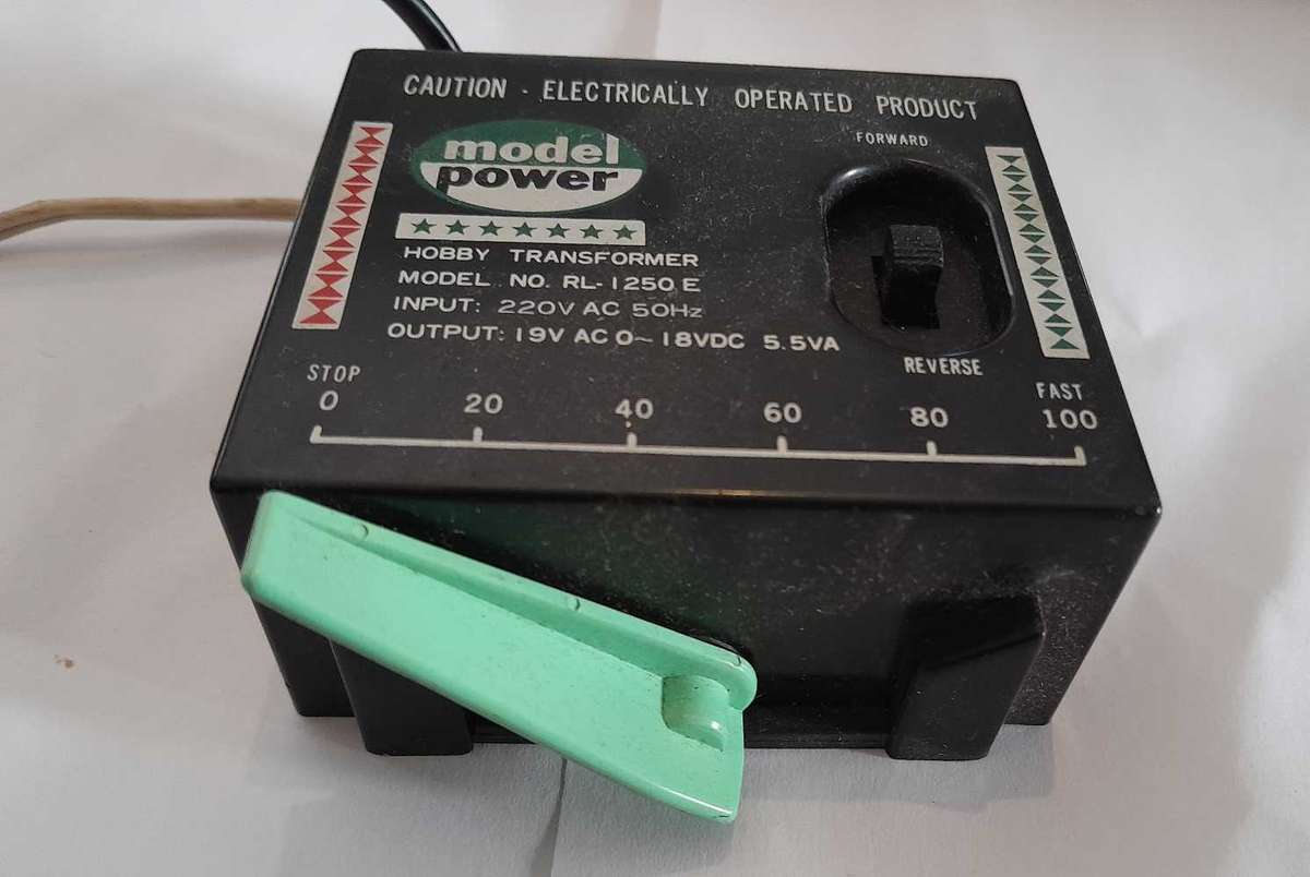 Model Power railway Power supply reversable