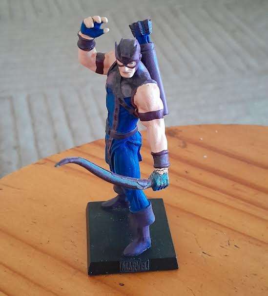 The Classic Marvel Figurine Collection #50 Hawkeye