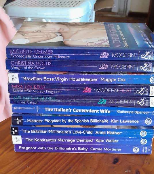 Mills&Boon Books(1 bid for all 10)