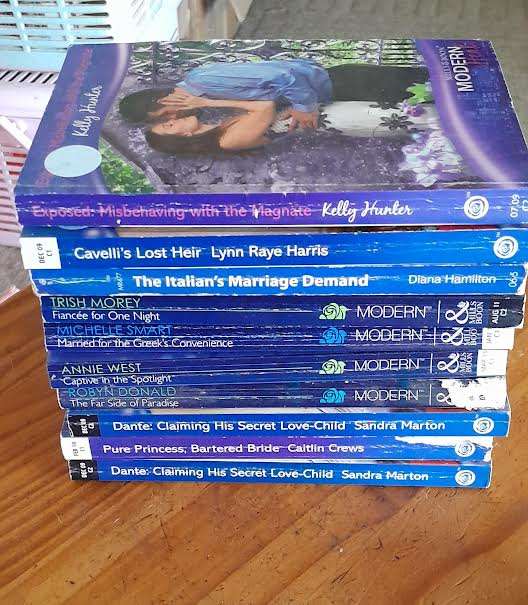 Mills&Boon Books(1 bid for all 10)