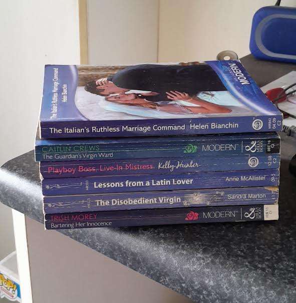 Mills&Boon Books(1 bid for all 6)