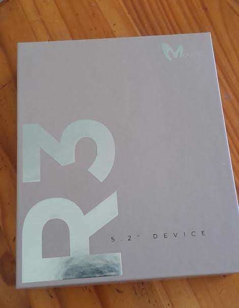 Mobicel R3 Cellphone