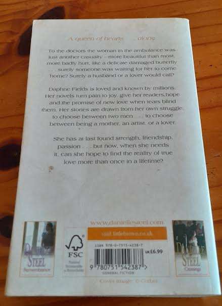 Once in a Lifetime-Danielle Steel