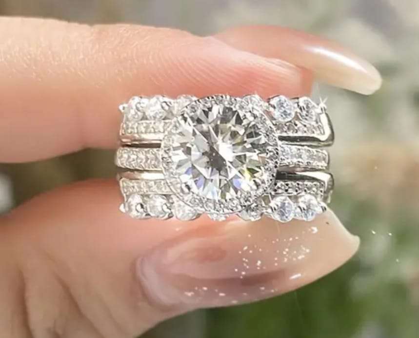 Genuine 2ct Moissanite sterling silver wedding ring set Size R