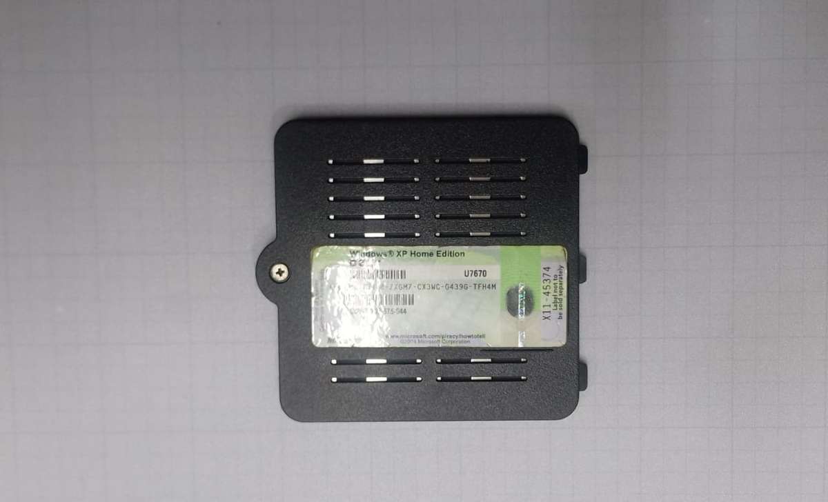 (r)Dell Inspiron 2200 RAM Memory Cover Door EBVM7003015