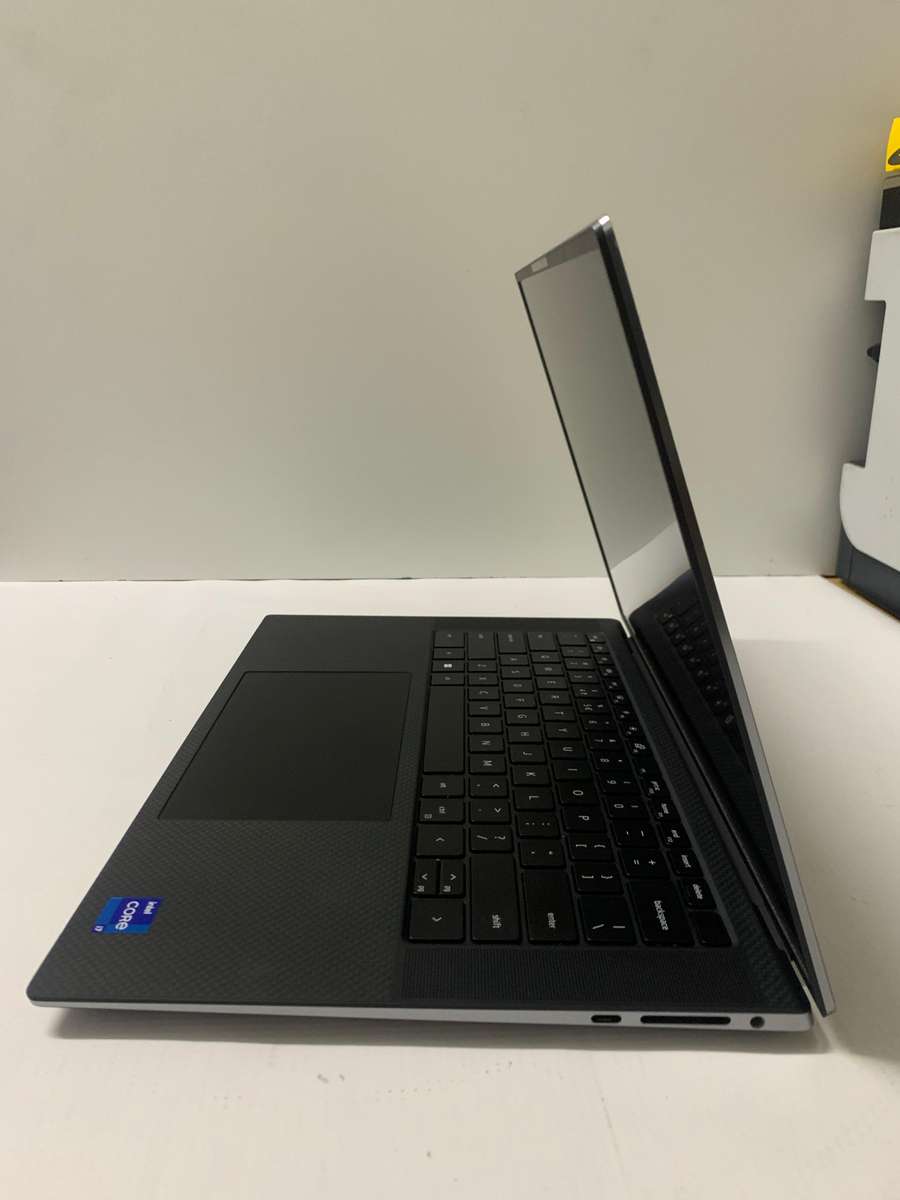 Dell Precision 5560 Workstation (2021) | 15.6" FHD+ | Core i7-512GB SSD - 32GB RAM -Nvidia T1200 4GB