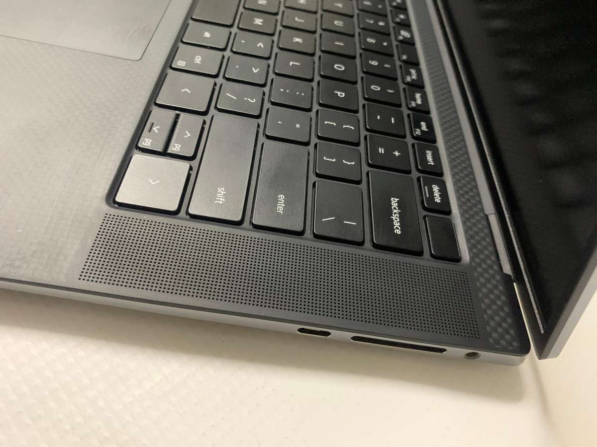 Dell Precision 5560 Workstation (2021) | 15.6" FHD+ | Core i7-512GB SSD - 32GB RAM -Nvidia T1200 4GB