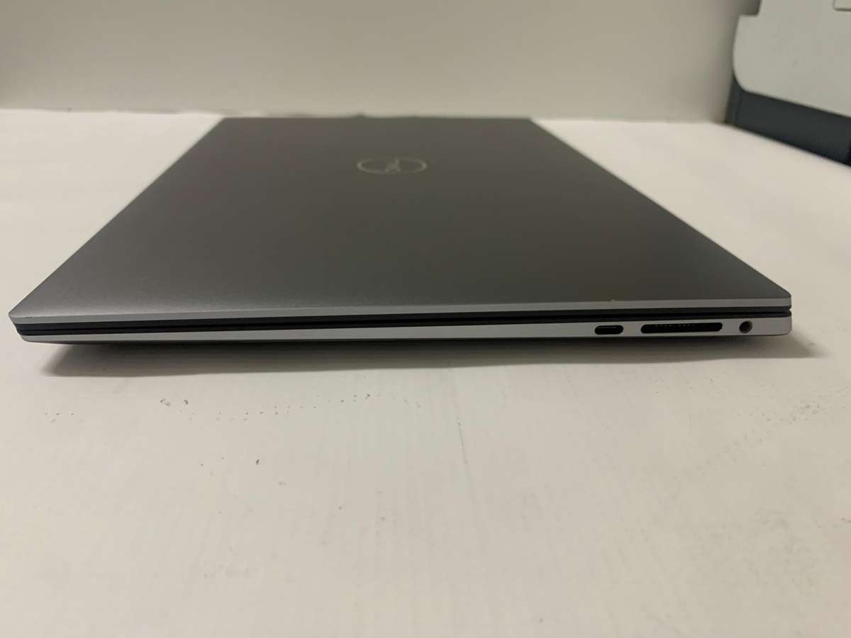 Dell Precision 5560 Workstation (2021) | 15.6" FHD+ | Core i7-512GB SSD - 32GB RAM -Nvidia T1200 4GB