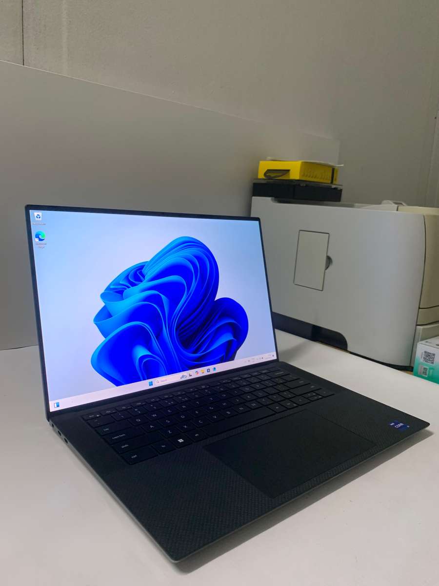 Dell Precision 5560 Workstation (2021) | 15.6" FHD+ | Core i7-512GB SSD - 32GB RAM -Nvidia T1200 4GB