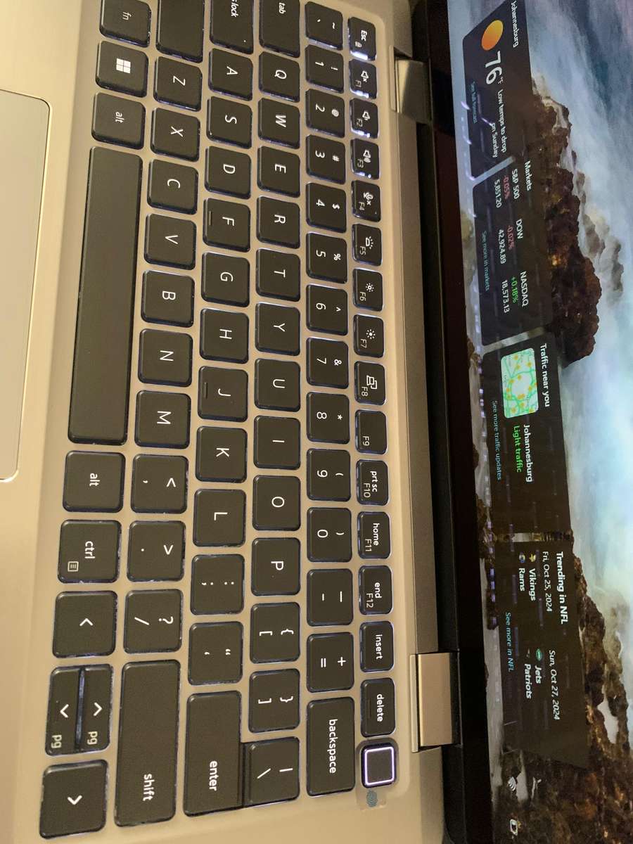 Dell Latitude 7430, 14" FHD 2 in 1 Touchscreen , Intel vPro i7-1265U (12th Gen), 16GB RAM, 512GB