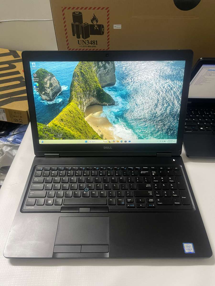 Dell Latitude 5580 | i5-6th Gen 2.60ghz | 15"6 HD Display | 16GB RAM | 256GB SSD | 2GB NVIDIA GPU