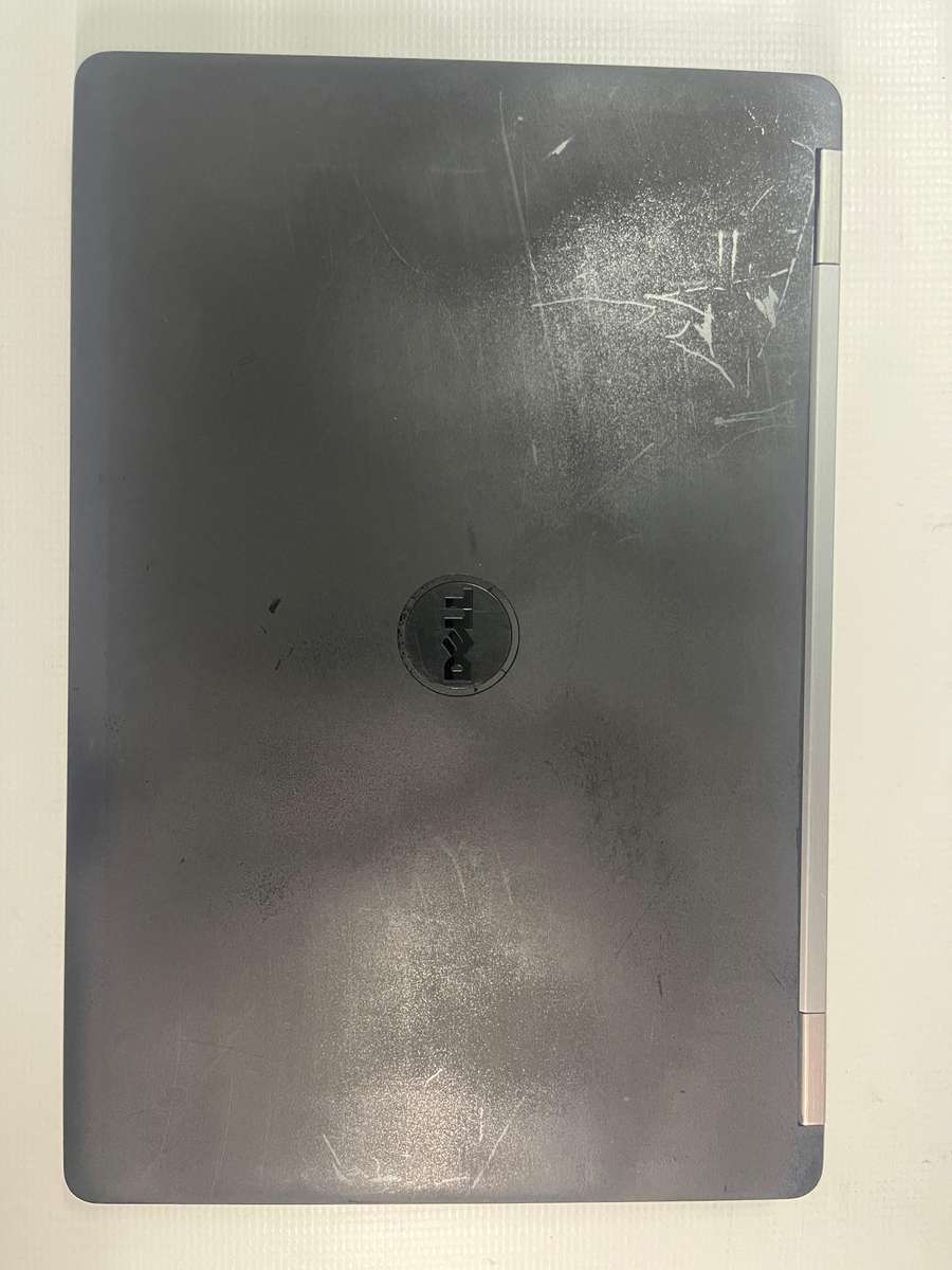 Dell Latitude 5580 | Intel Core i5 - 6200U @2.30 | 15"6 HD Display | 8GB RAM | 256GB SSD