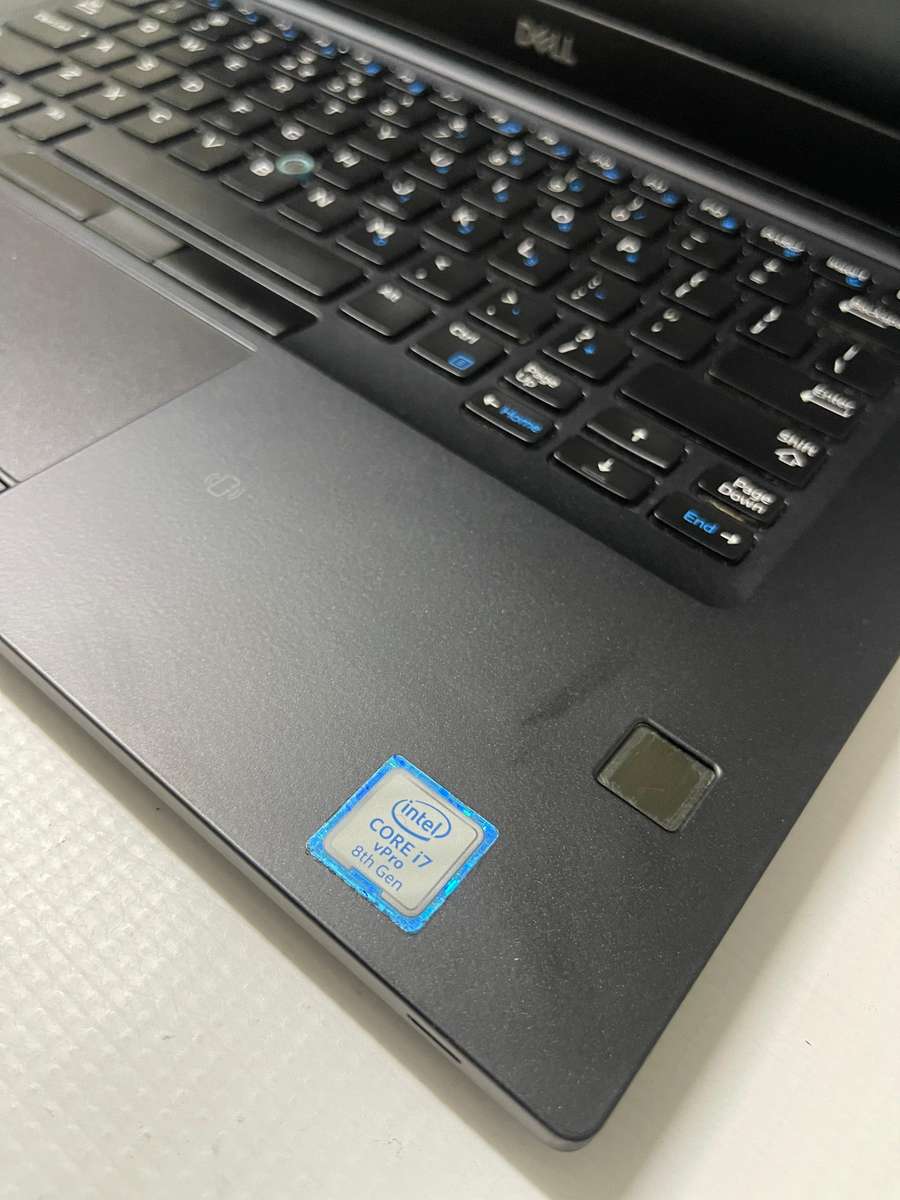 DELL LATITUDE 7490 - intel Core i7 8650U - 16GB DDR4 - 512GB NVME SSD - 14 INCH - LAPTOP