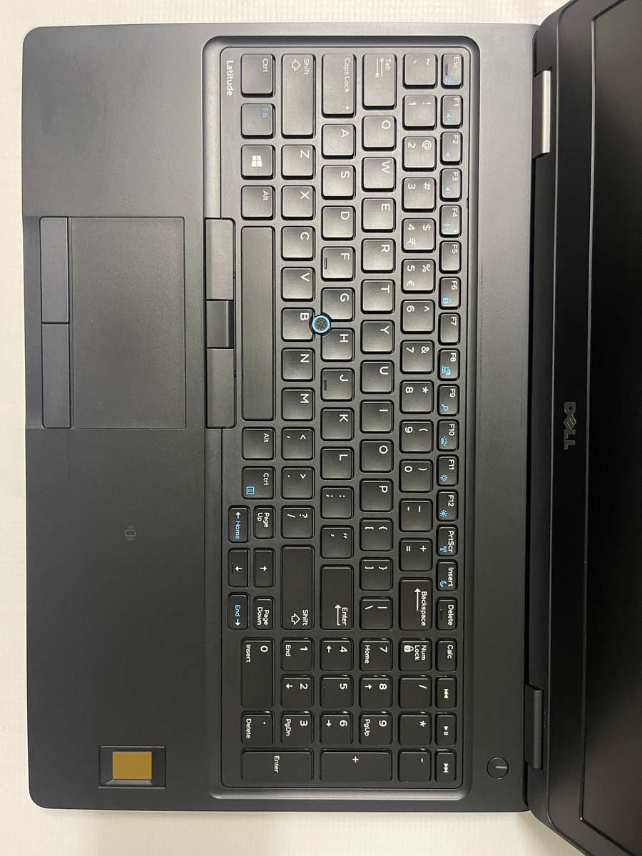 Dell Latitude 5580 Intel Core i5-7200U 2.5GHz 16GB DDR4 RAM 512GB SSD