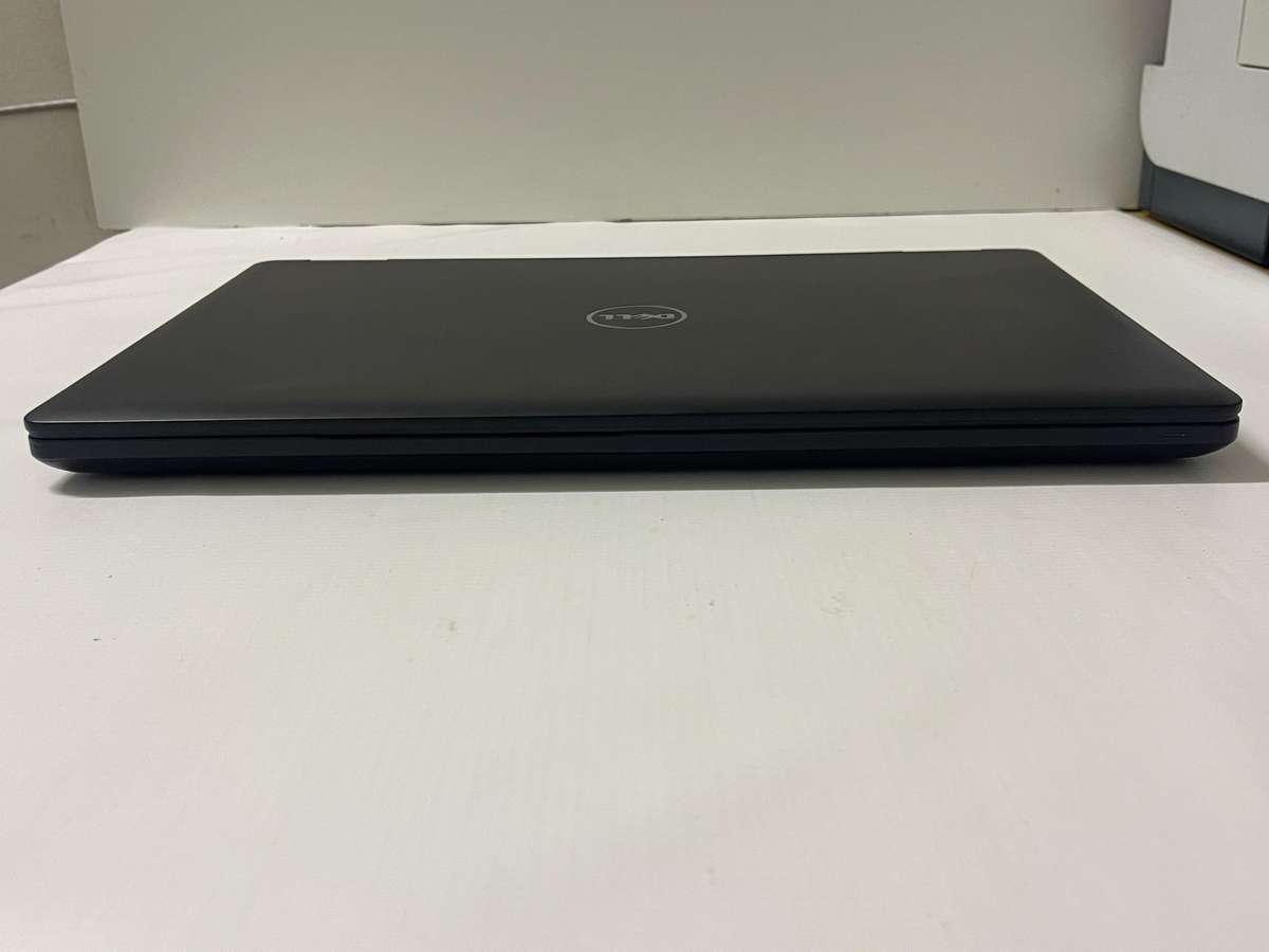 Dell Latitude 5580 Intel Core i5-7200U 2.5GHz 16GB DDR4 RAM 512GB SSD