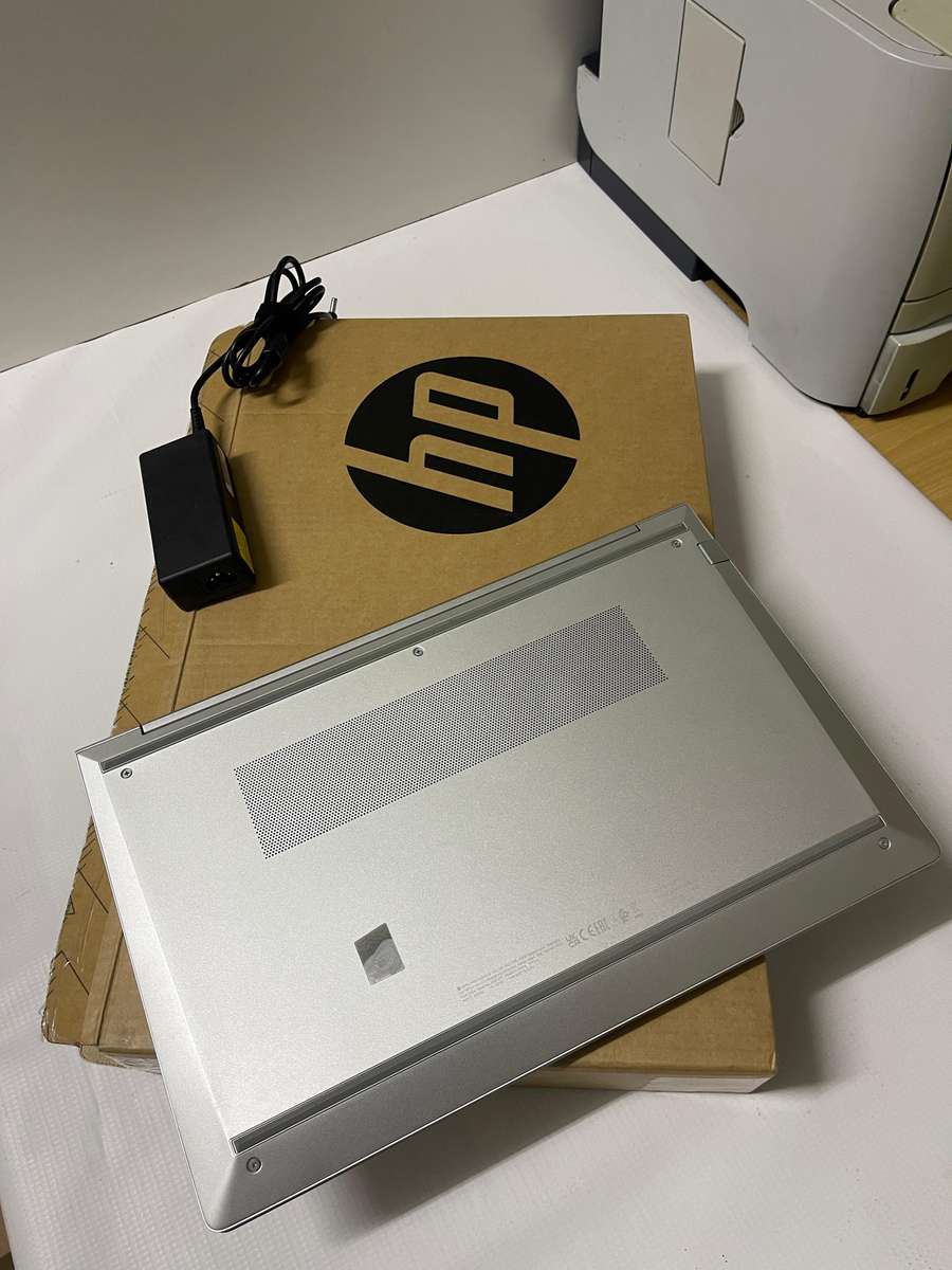 HP ProBook 455 G10 15.6' Ryzen 7 7730U 16GB RAM 1TB SSD Win 11 Pro Laptop w/ RADEON GRAPHICS