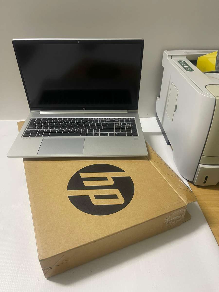 HP ProBook 455 G10 15.6' Ryzen 7 7730U 16GB RAM 1TB SSD Win 11 Pro Laptop w/ RADEON GRAPHICS