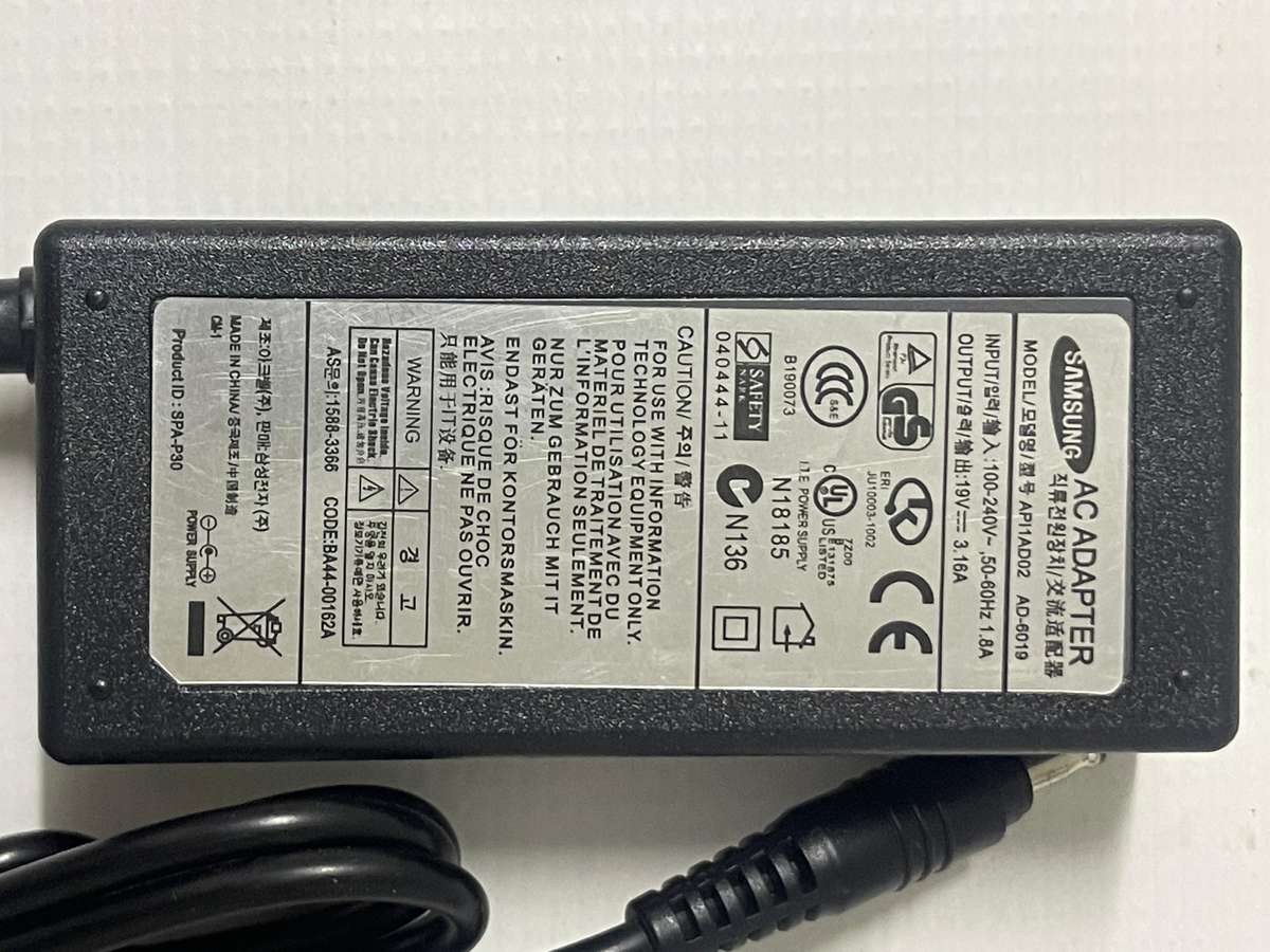 Samsung Laptop Charger 19V 3.16A (5.0mm Pin) 60W