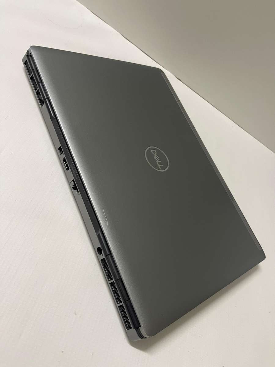 Dell Precision 15 7560 i7 11850H / 32GB/ 1TB SSD / 15.6 FHD Display / 4GB NVIDIA Dedicated Graphics