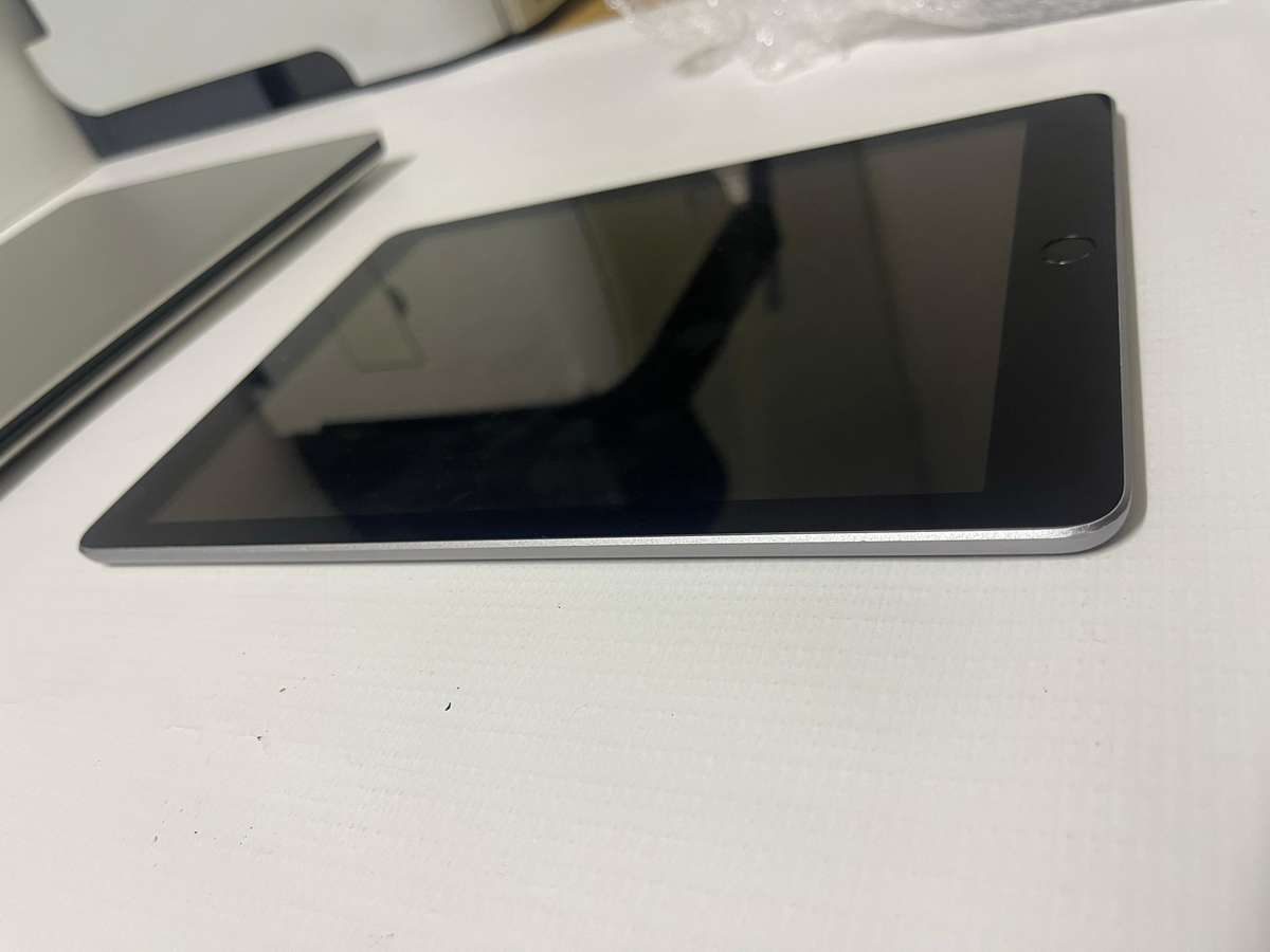 APPLE IPAD AIR 2 64GB - WIFI - CELLULAR