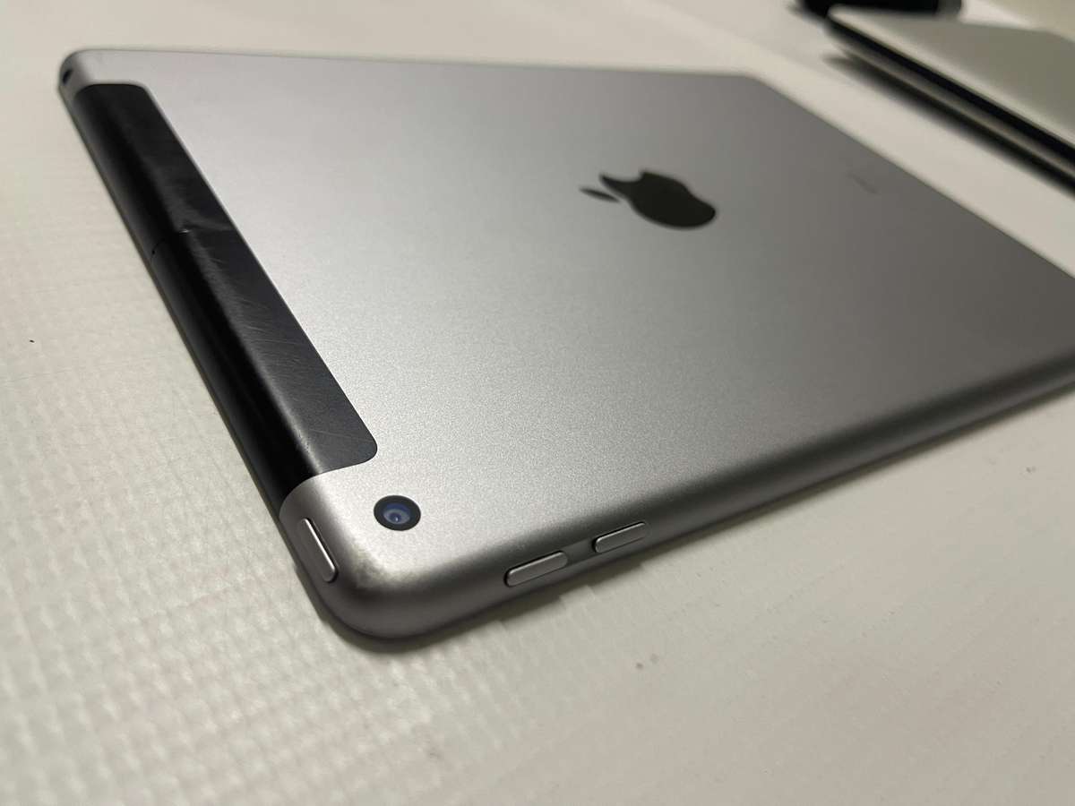 APPLE IPAD AIR 2 64GB - WIFI - CELLULAR