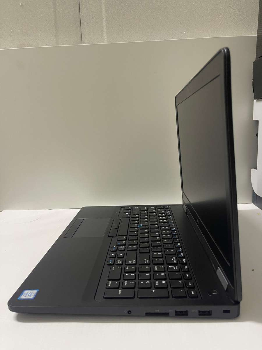 Dell Latitude 5490 Intel Core i5 8th Gen - 16GB RAM - 512GB - 14-inch FHD  Laptop