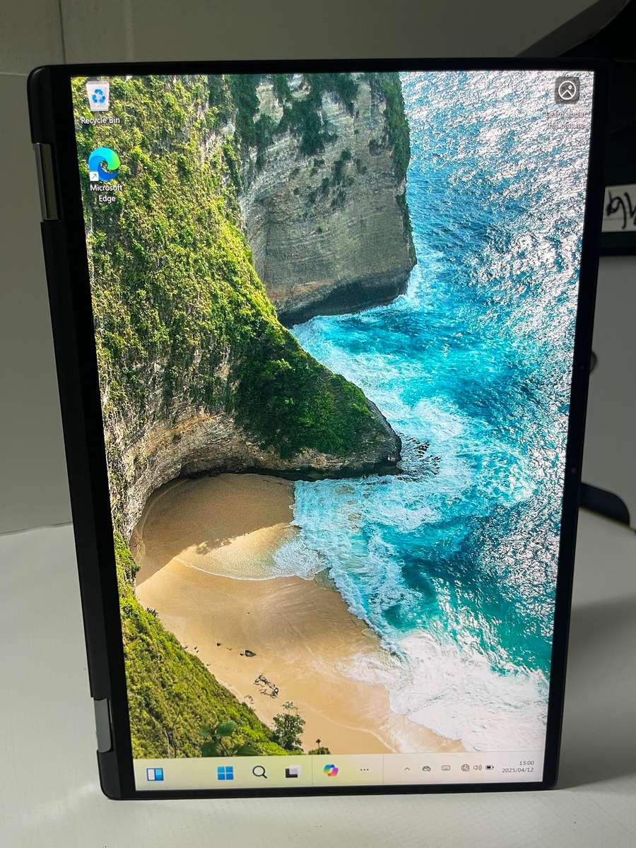 Dell Latitude 9420 14-inch Core i7-1185G7 16GB RAM 512GB SSD Win 11 Pro 2-in-1 Laptop