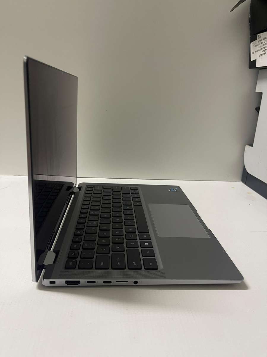 Dell Latitude 9420 14-inch Core i7-1185G7 16GB RAM 512GB SSD Win 11 Pro 2-in-1 Laptop