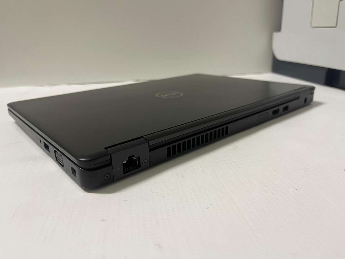 Dell Latitude 5490 Intel Core i5 8th Gen - 14-inch TOUCHSCREEN FHD- 16GB RAM - 512GB - Laptop