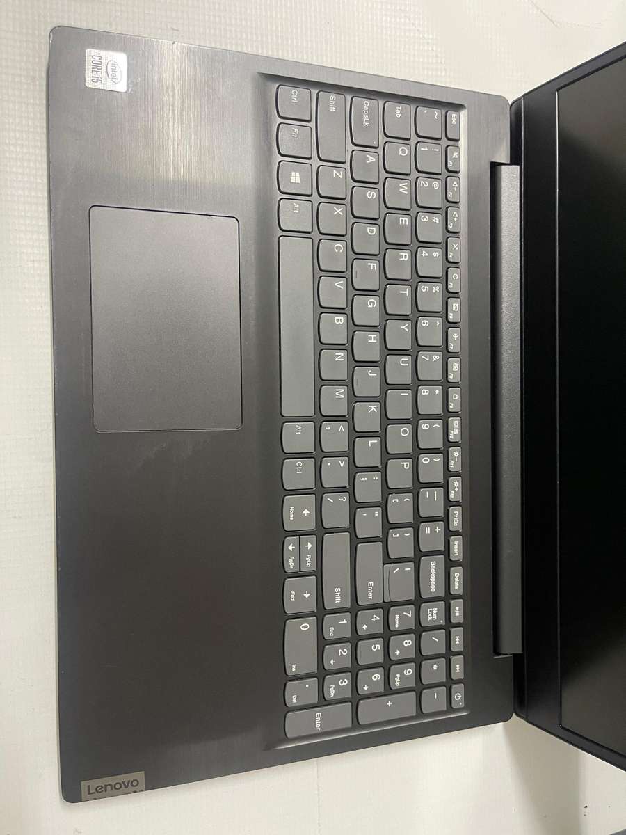 Lenovo IdeaPad S145-Notebook PC Core i5-1035G1 (10th Gen) 8GB RAM / 256GB SSD + Free Wireless Mouse