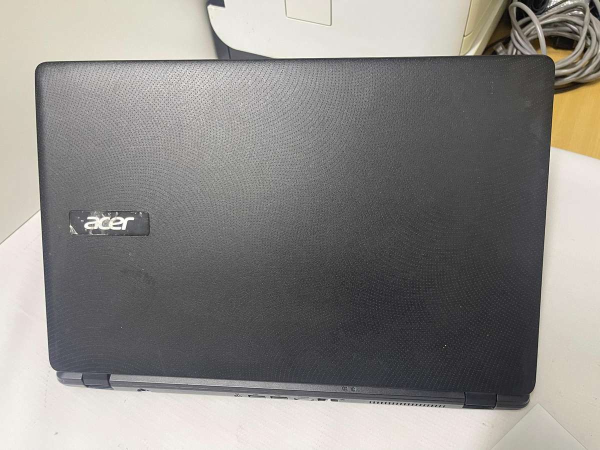 Acer Aspire ES1-531 | Intel Cerelon N3050 @1.60GHz | 4GB DDR3 Ram | 256GB SSD | 15.6 LCD Display