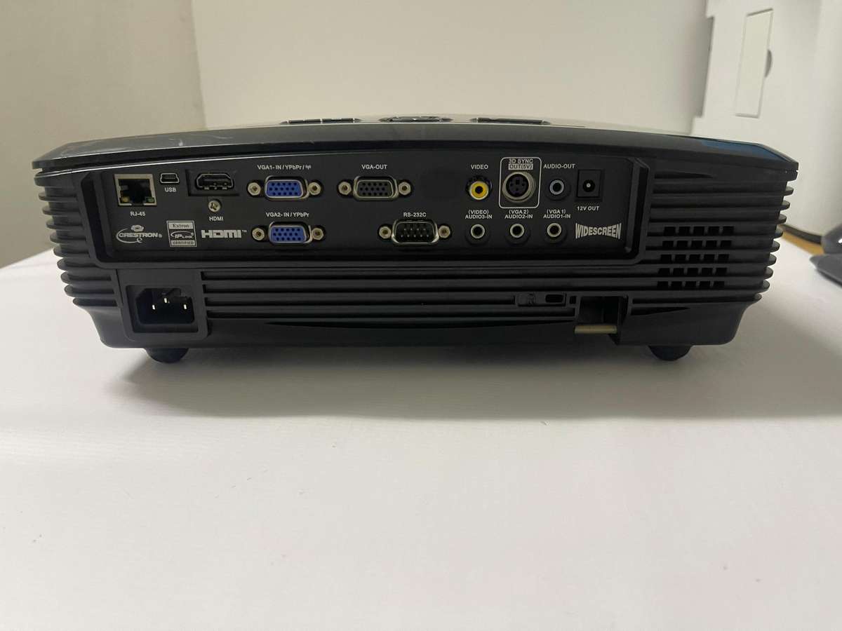 Optoma W401 DLP Projector