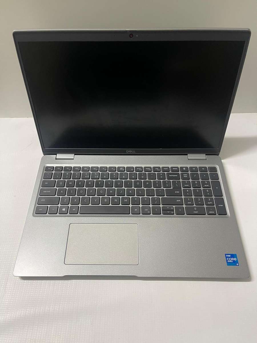 Dell Latitude 5520 15.6-inch Core i5-1145G7 (11th Gen) 16GB RAM 512GB SSD Win 11 Pro Laptop