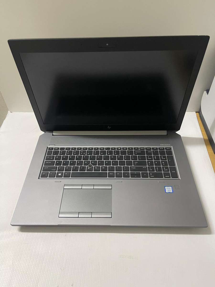 HP ZBook 17 G5 Mobile Workstation Core i7-8750H 17.3" FHD 32GB RAM 1TB SSD Quadro T1000 4GB DDR5 GPU
