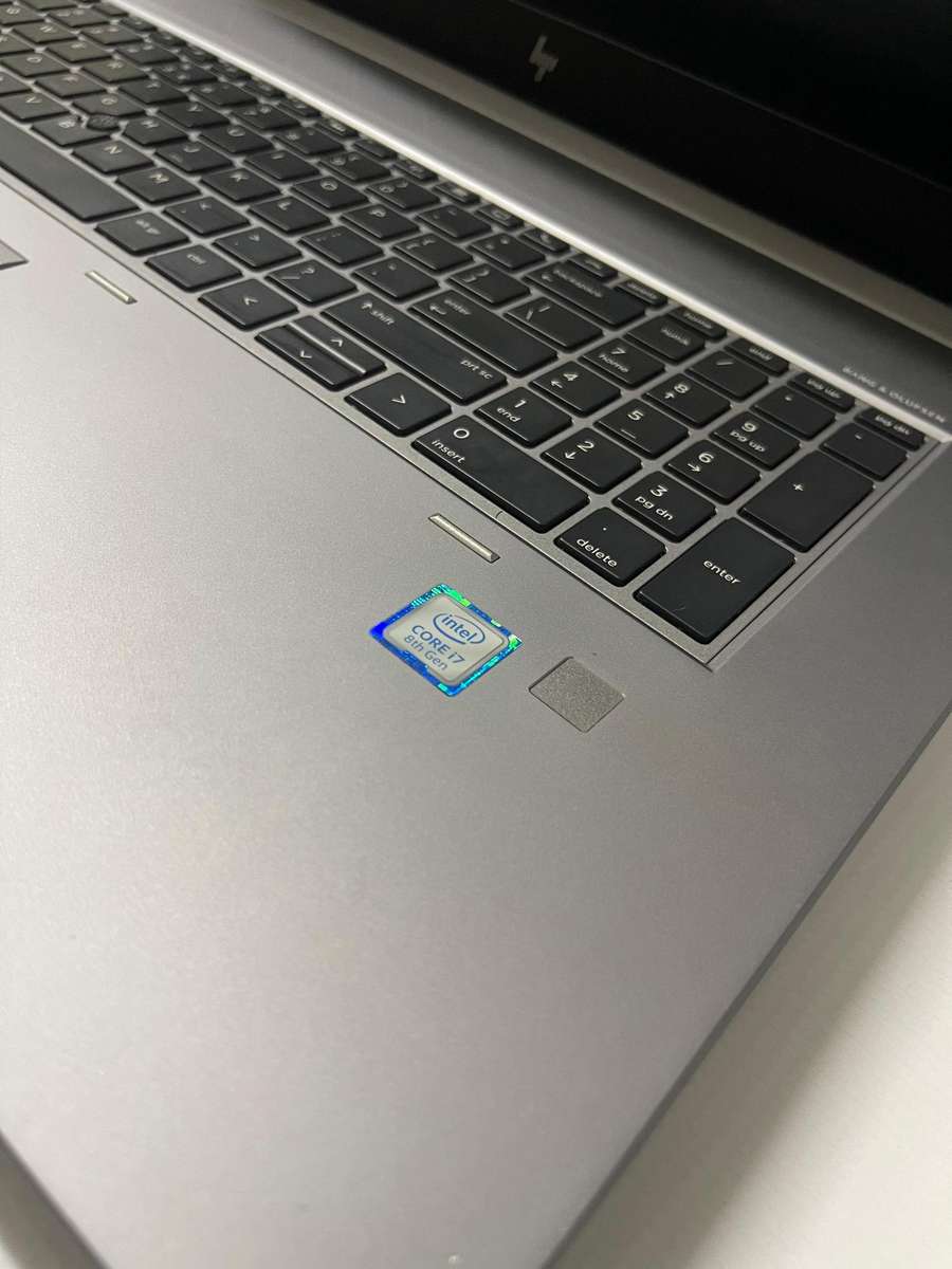 HP ZBook 17 G5 Mobile Workstation Core i7-8750H 17.3" FHD 32GB RAM 1TB SSD Quadro T1000 4GB DDR5 GPU