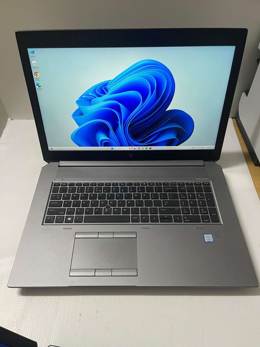 HP ZBook 17 G5 Mobile Workstation Core i7-8750H 17.3" FHD 32GB RAM 1TB SSD Quadro T1000 4GB DDR5 GPU