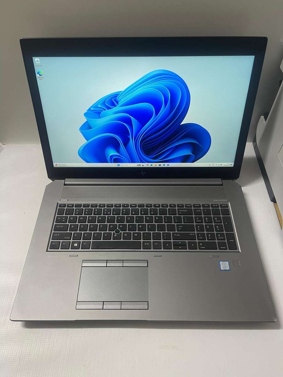 HP ZBook 17 G6 Mobile Workstation  Core i7-9750H 17.3 FHD 32GB RAM 1TB SSD Quadro T1000 4GB DDR5 GPU