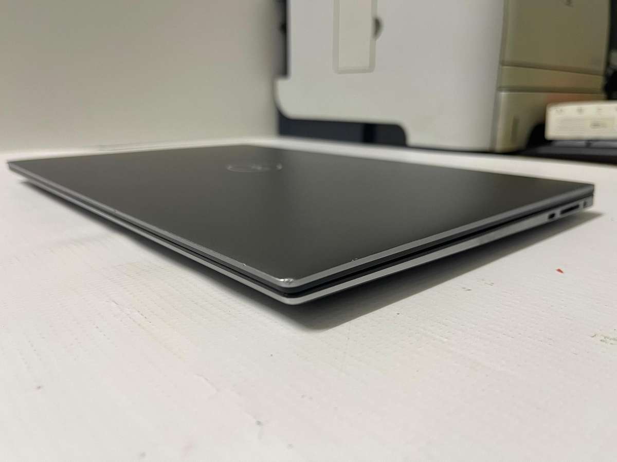 Dell Precision 5560 Workstation (2021) | 15.6" FHD+ | Core i7-1TB SSD - 32GB RAM -Nvidia T1200 4GB