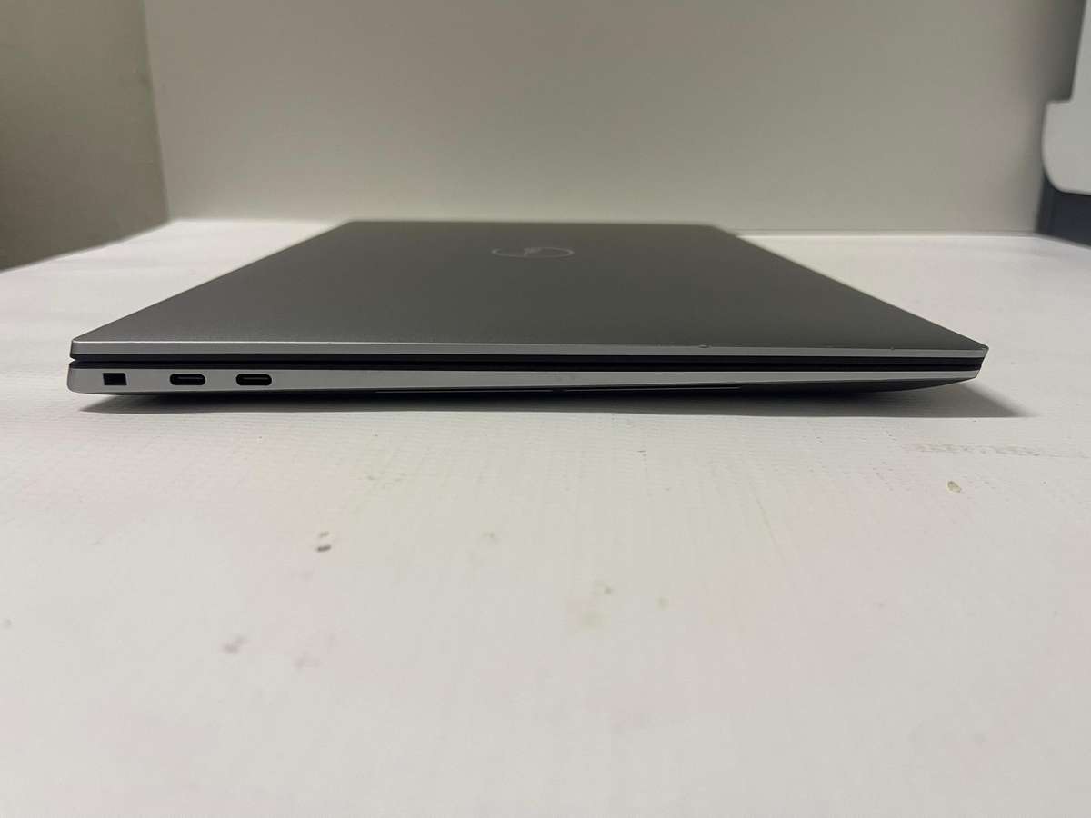 Dell Precision 5560 Workstation (2021) | 15.6" FHD+ | Core i7-1TB SSD - 32GB RAM -Nvidia T1200 4GB