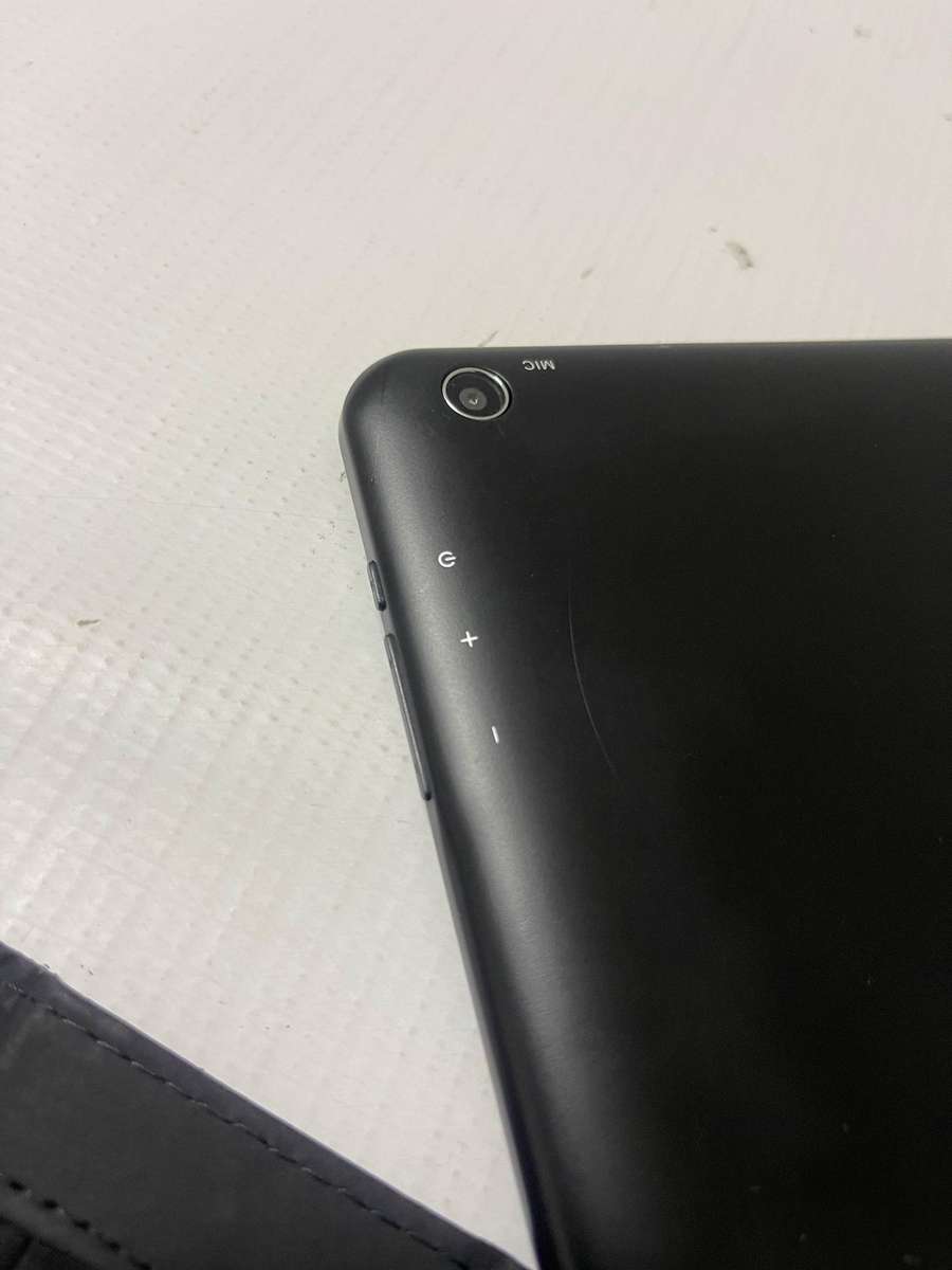 Mecer 10" Android Tablet - A1013R-3G + WiFi w/ POUCH and FREE 8GB SD CARD