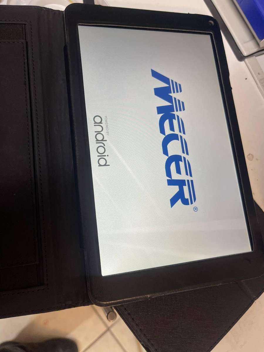 Mecer 10" Android Tablet - A1013R-3G + WiFi w/ POUCH and FREE 8GB SD CARD